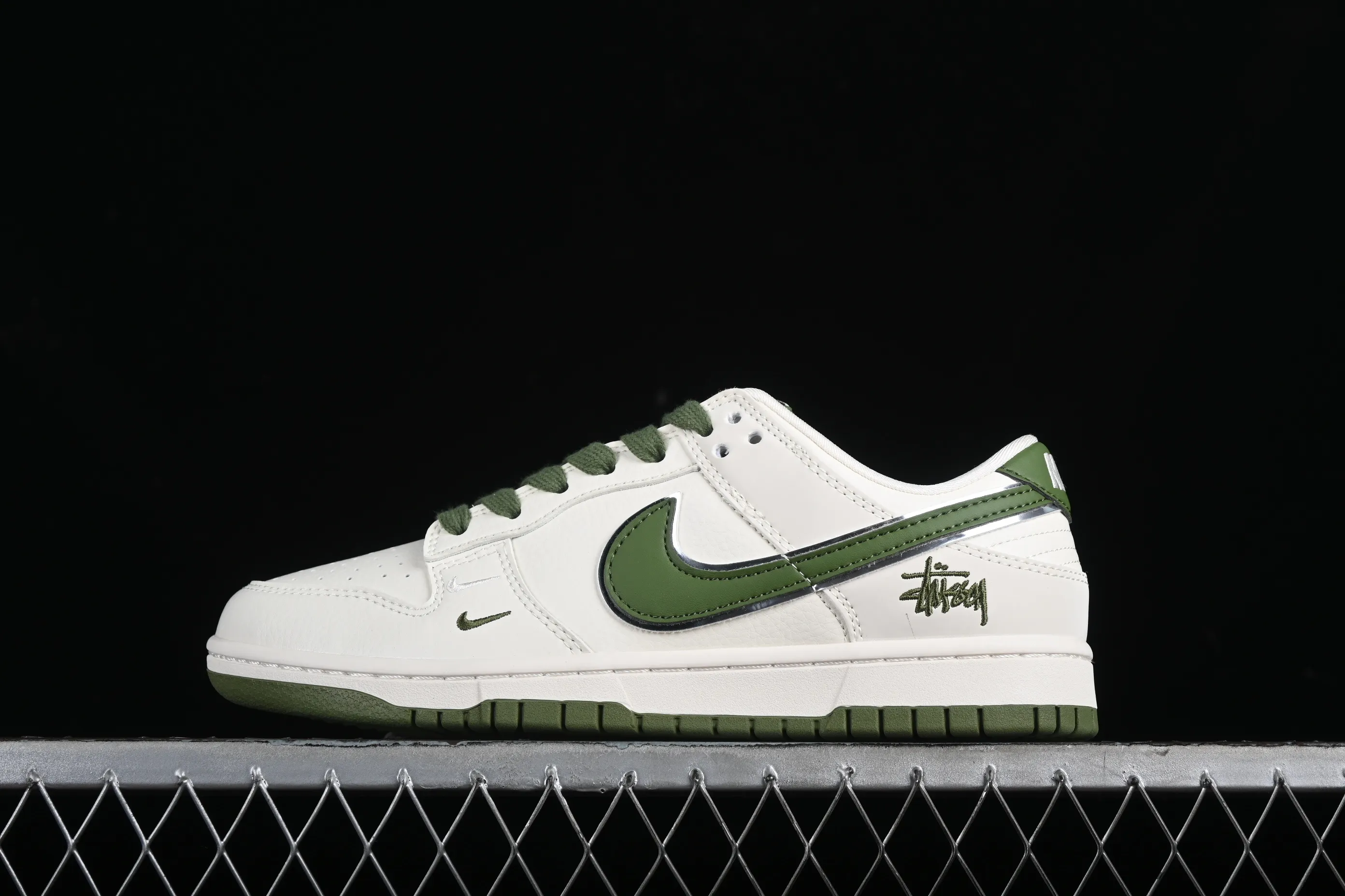 All categories Nk SB Dunk Series Nk SB Dunk Low High-end customized low-top sneakers Stussy